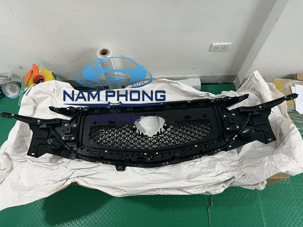 Ca lăng - Cụm Mặt Ca Lăng Mazda CX5 2018 - 2021 - KB8B50710J