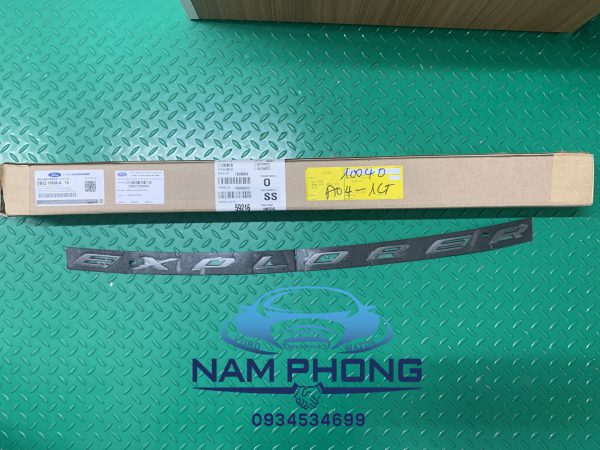 Chữ Đầu Xe Ford EXPLORER 16-20 - DB5Z16606A