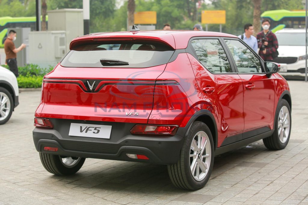 Đèn hậu dưới VinFast VF5 19 - 24 bên phụ RH Xịn - 73060302AC