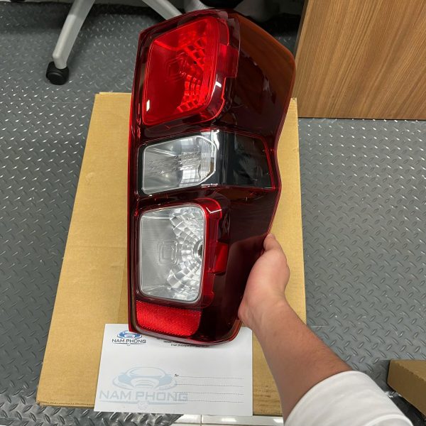 Đèn hâu RH Isuzu Dmax 2020 - 2021 - 8974882830