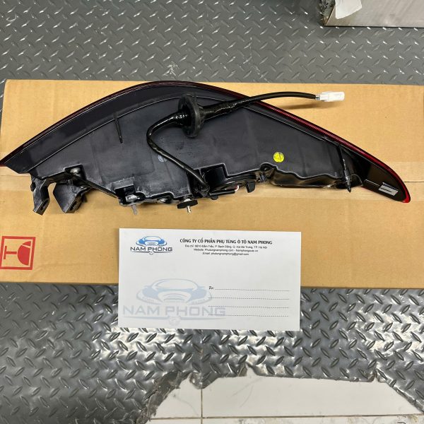 Đèn hậu miếng ngoài RH Mazda 3 2019 - 2022 ( Led Ngắn ) - B0J851150A