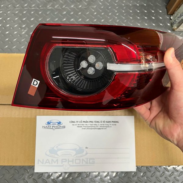 Đèn hậu miếng ngoài RH Mazda 3 2019 - 2021 ( led dài ) - B0J951150